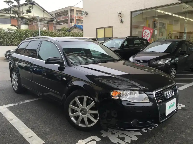 カタログ画像：Ａ４アバント（A4 AVANT） ３．２ＦＳＩクワトロ ダイナミックラインプラス 2007年10月 ABA-8EAUKF 3200cc 燃費8.5km / l  メイン