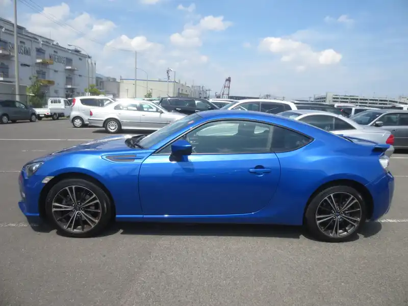 カタログ画像：ＢＲＺ（BRZ） Ｓ 2012年3月 DBA-ZC6 2000cc ＷＲブルー・マイカorギャラクシィブルー・シリカ 燃費12.4km / l 外装