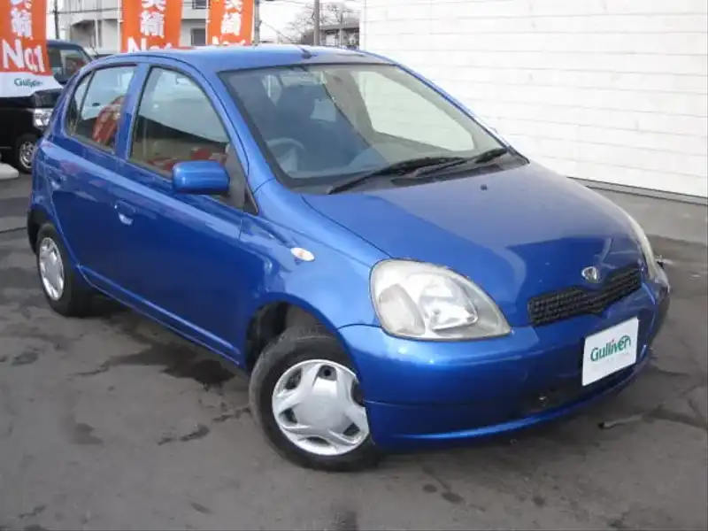 カタログ画像：ヴィッツ（VITZ） Ｆ Ｄパッケージ １０ミリオンセレクション 2001年5月 TA-NCP15 1300cc ストロングブルーメタリック 燃費18.2km / l  メイン（その他）