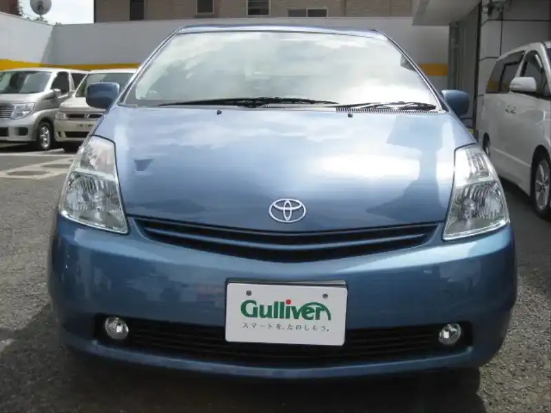 カタログ画像：プリウス（PRIUS） Ｓツーリングセレクション プレミアム 2004年8月 DAA-NHW20 1500cc ブルーマイカメタリック 燃費30.0km / l  フロント