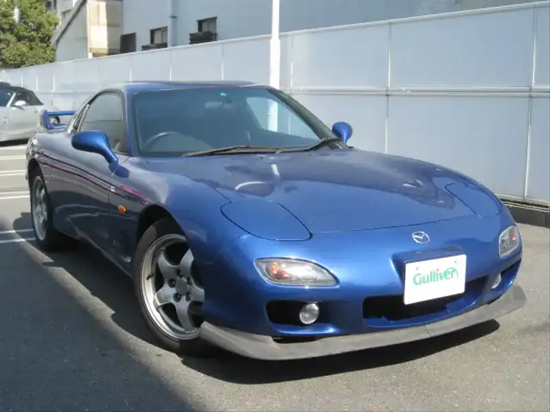 カタログ画像：ＲＸ－７（RX-7） タイプＲバサースト 2001年12月 GF-FD3S 1400cc イノセントブルーマイカ 燃費8.1km / l  メイン（その他）