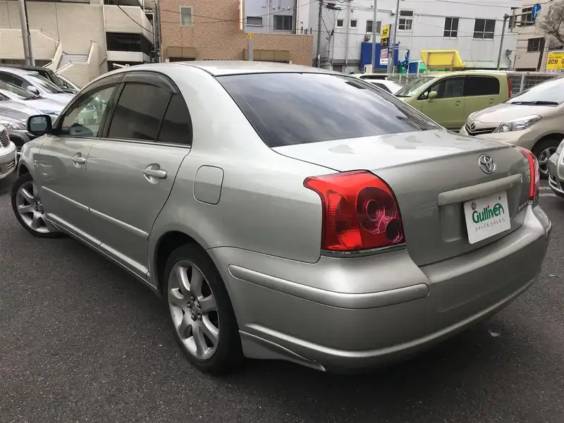 10020390 | カタログ画像：アベンシスセダン（AVENSIS SEDAN） Ｌｉ ＮＥＯエディション 2004年5月 CBA-AZT250 2000cc シルバーメタリック バック