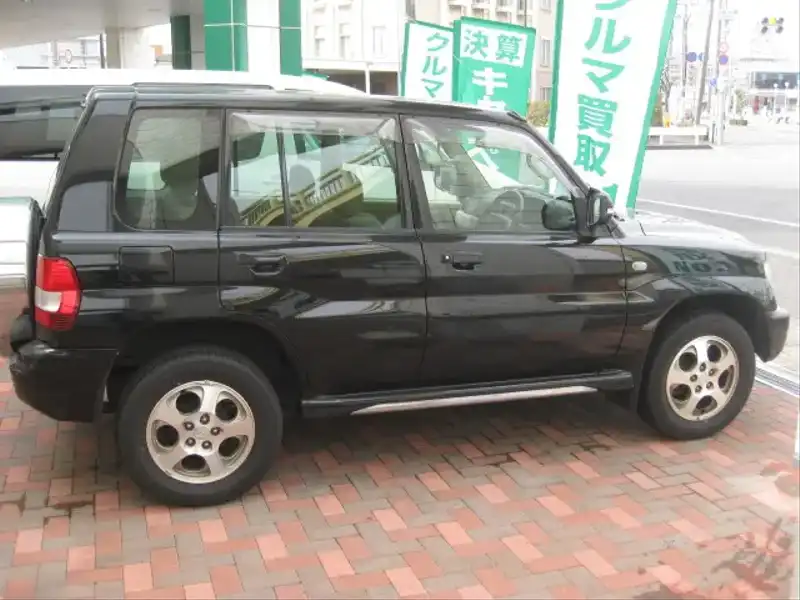 カタログ画像：パジェロイオ（PAJERO IO） アクティブフィールドエディション１．８ 2004年1月 TA-H76W 1800cc ディープブラックマイカ 外装