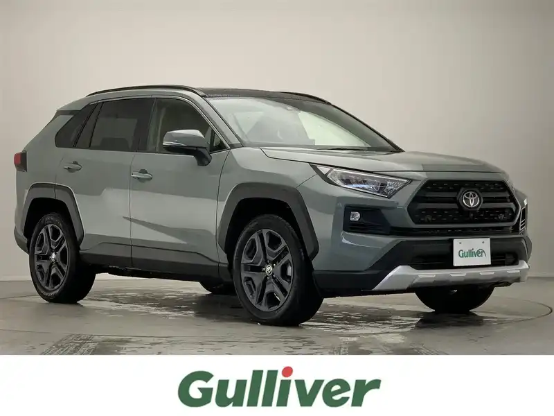 カタログ画像：ＲＡＶ４（RAV4） アドベンチャー 2021年12月 6BA-MXAA54 2000cc アッシュグレーメタリック×アーバンカーキ 燃費15.2km / l メイン