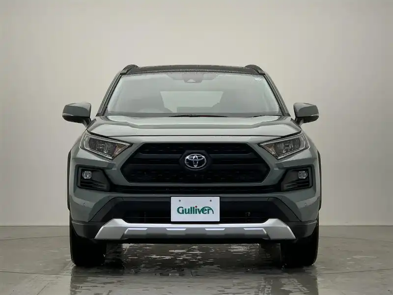 カタログ画像：ＲＡＶ４（RAV4） アドベンチャー 2021年12月 6BA-MXAA54 2000cc アッシュグレーメタリック×アーバンカーキ 燃費15.2km / l フロント