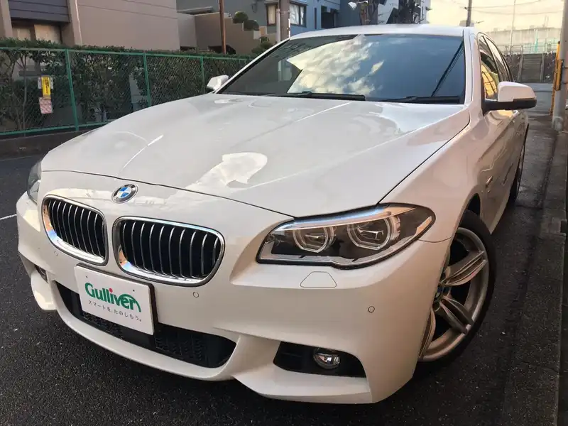 ５シリーズ ｂｍｗ ５２３ｄ ｍスポーツ 平成27年7月 平成28年10月 の画像 新車 中古車カタログ装備スペック情報 中古車のガリバー