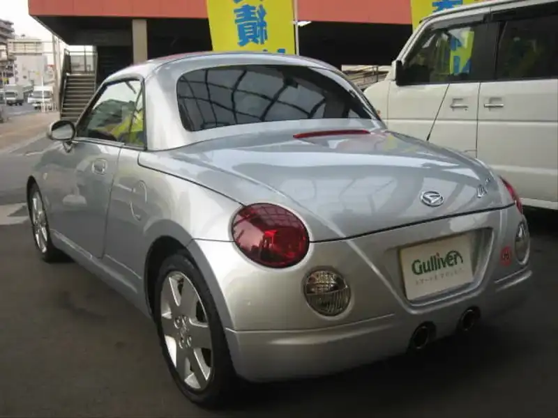 カタログ画像：コペン（COPEN） アクティブトップ 2002年6月 LA-L880K 660cc ＤＣ・ブライトシルバーメタリック 燃費18.0km / l  バック