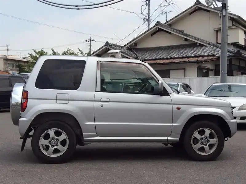 カタログ画像：パジェロミニ（PAJERO MINI） リンクスＶ 2001年10月 GF-H58A 660cc シルバー（Ｍ） 外装