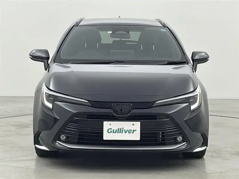 カタログ画像：カローラツーリング（COROLLA TOURING） Ｘ 2024年4月 5BA-MZEA17W 1500cc アティチュードブラックマイカ 燃費19.1km / l フロント