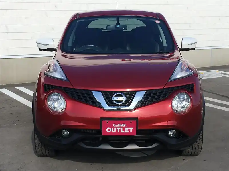 カタログ画像：ジューク（JUKE） １６ＧＴ ＦＯＵＲ パーソナライゼーション 2018年5月 CBA-NF15 1600cc ラディアントレッド（ＰＭ）orパッションレッド 燃費13.4km / l フロント