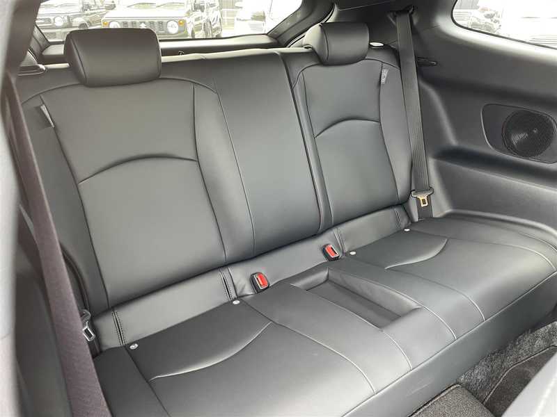カタログ画像：ＧＲヤリス（GR YARIS） ＲＺ ハイパフォーマンス・セバスチャン オジエエディション 2024年3月 4BA-GXPA16 1600cc マットステルスグレー 燃費12.4km / l 内装