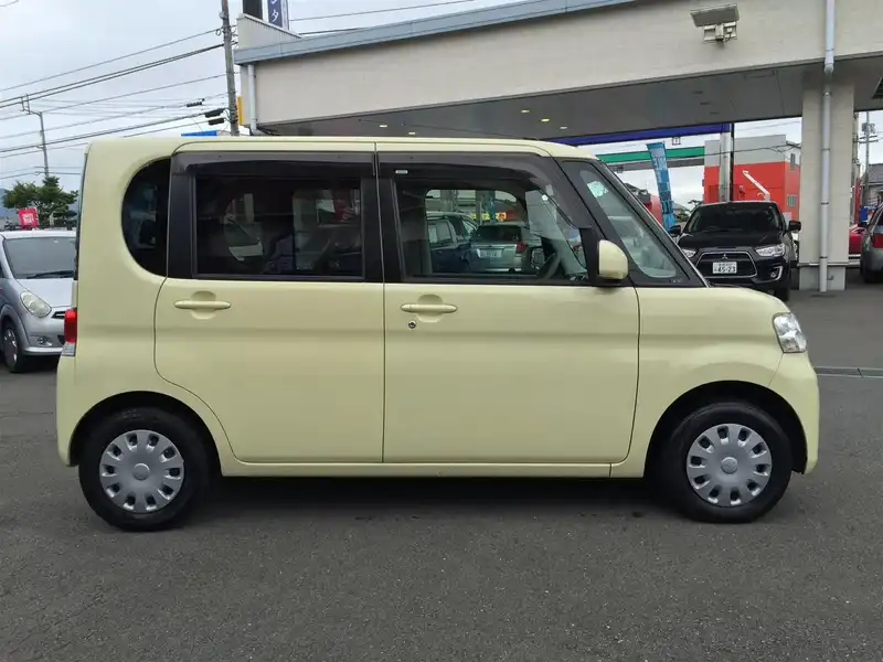 カタログ画像：タント（TANTO） Ｘスペシャル 2010年9月 DBA-L385S 660cc ホワイトorコットンアイボリー 燃費21.0km / l  外装