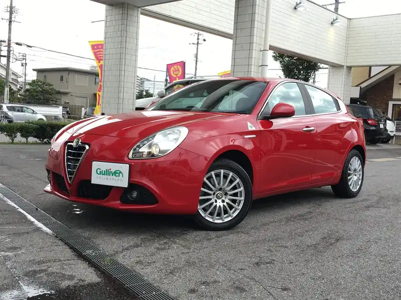 カタログ画像：ジュリエッタ（GIULIETTA） スプリント 2013年6月 ABA-940141 1400cc アルファレッド 燃費15.6km / l 外装