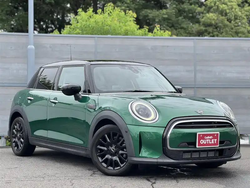 MINIのアウトレット中古車を検索｜【中古車のガリバー】