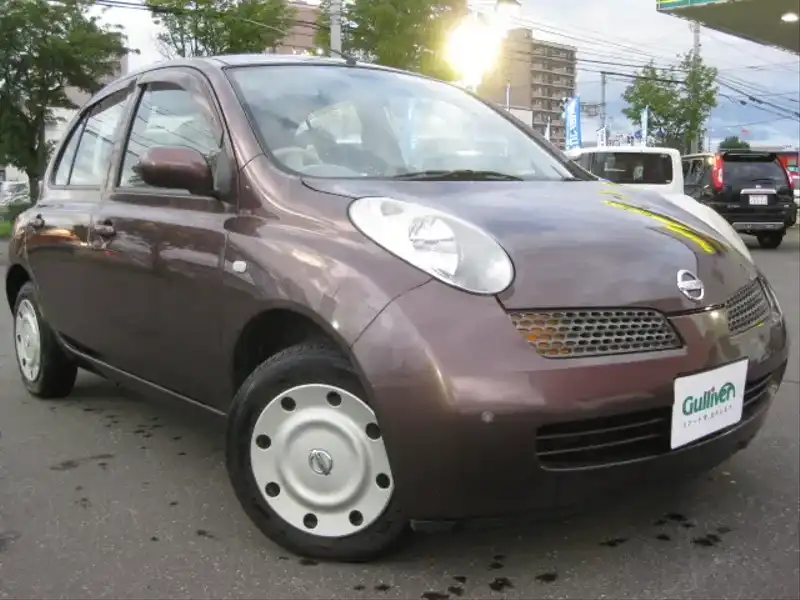 カタログ画像：マーチ（MARCH） １４ｃ－ｆｏｕｒ Ｖセレクション 2004年8月 CBA-BNK12 1400cc ショコラ（ＰＭ） 燃費16.6km / l  メイン（その他）