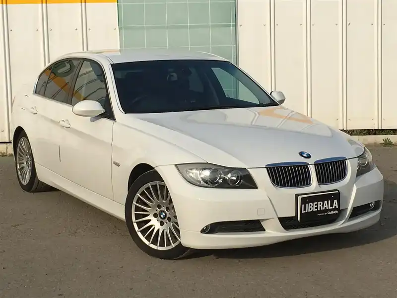 カタログ画像：３シリーズ（3 SERIES） ３２３ｉ ハイラインパッケージ 2006年9月 ABA-VB23 2500cc 燃費9.4km / l  メイン（その他）