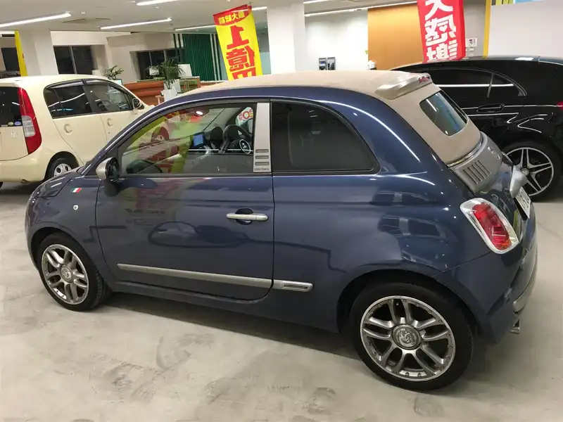 カタログ画像：５００Ｃ（500C） バイ ディーゼル 2010年4月 ABA-31212 1200cc ミッドナイトインディゴブルー 燃費17.2km / l  外装