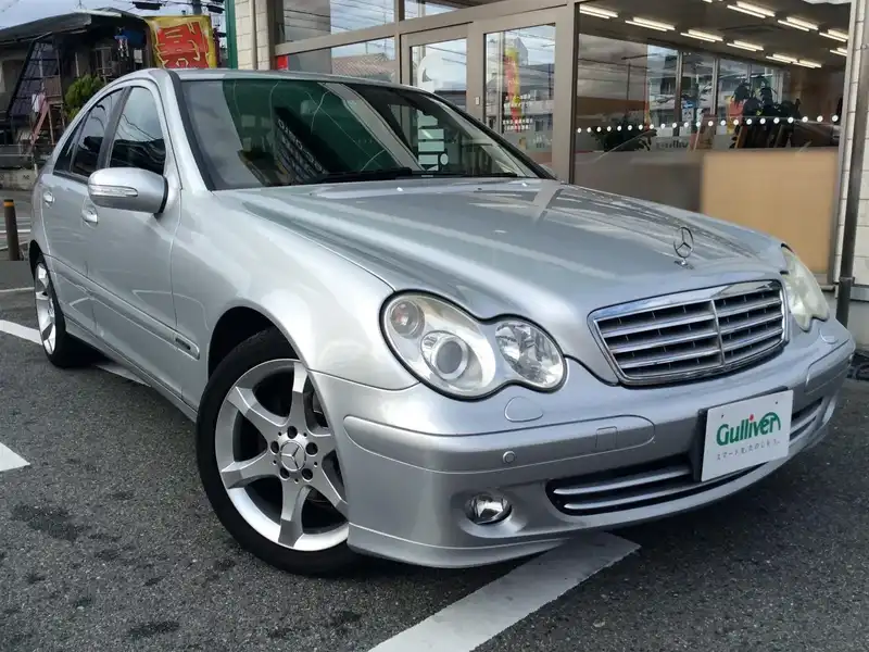 カタログ画像：Ｃクラス（C-CLASS） Ｃ１８０コンプレッサー スポーツエディション 2005年9月 DBA-203046 1800cc イリジウムシルバー 燃費11.4km / l  メイン