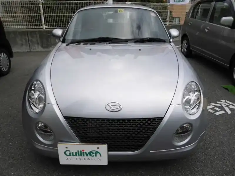 カタログ画像：コペン（COPEN） アルティメットエディション 2006年6月 ABA-L880K 660cc ＤＣ・ブライトシルバーメタリック 燃費18.0km / l  フロント