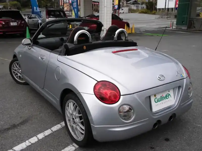 カタログ画像：コペン（COPEN） アルティメットエディション 2006年6月 ABA-L880K 660cc ＤＣ・ブライトシルバーメタリック 燃費18.0km / l  バック