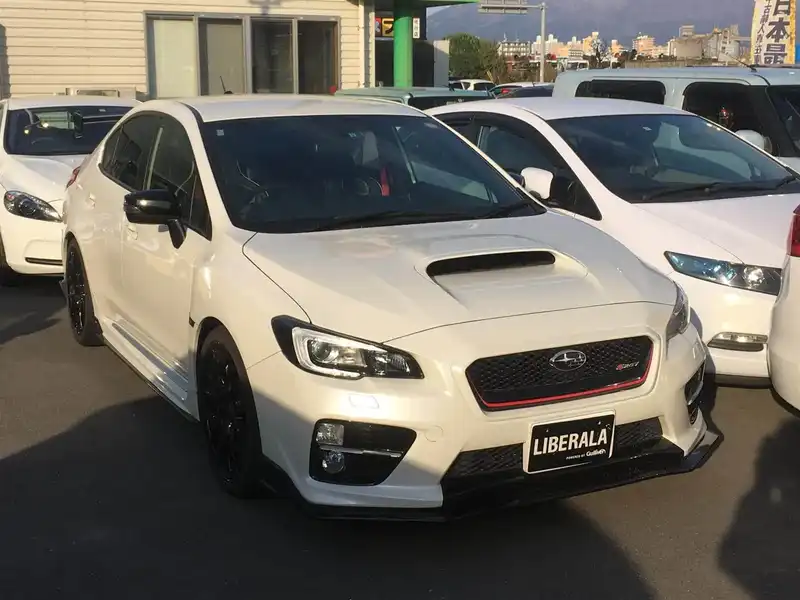 カタログ画像：ＷＲＸ ＳＴＩ（WRX STI） Ｓ２０７ ＮＢＲチャレンジパッケージ 2015年10月 CBA-VAB 2000cc クリスタルホワイト・パール メイン