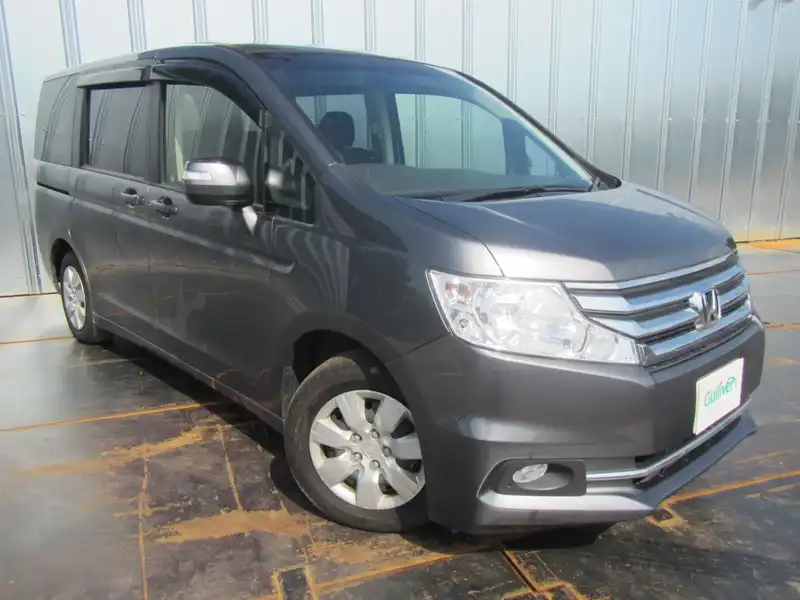 カタログ画像：ステップワゴン（STEPWAGON） Ｇ コンフォートセレクション 2012年11月 DBA-RK2 2000cc ポリッシュドメタル・メタリック 燃費13.6km / l メイン