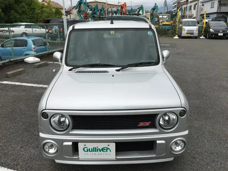 カタログ画像：アルトラパン（ALTO LAPIN） ＳＳ 2003年9月 TA-HE21S 660cc シルキーシルバーメタリック 燃費16.4km / l  フロント