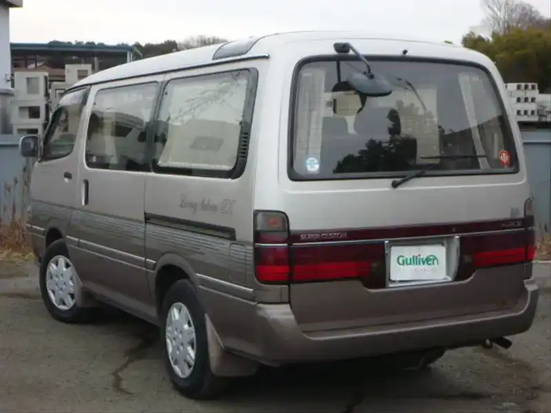 カタログ画像：ハイエースワゴン（HIACE WAGON） リビングサルーンＥＸ 1995年8月 KD-KZH106W 3000cc ソフトノーブルトーニング 燃費14.0km / l  バック