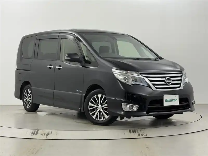 セレナ（日産）の2015年式（平成27年式）の中古車を検索｜【中古