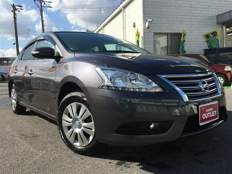 カタログ画像：シルフィ（SYLPHY） Ｓ 2019年10月 DBA-TB17 1800cc ディープアイリスグレー 燃費15.6km / l メイン（その他）