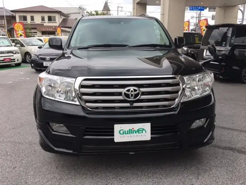 カタログ画像：ランドクルーザー（LAND CRUISER） ＡＸ Ｇセレクション 2009年5月 CBA-URJ202W 4600cc ブラック 燃費6.9km / l  フロント