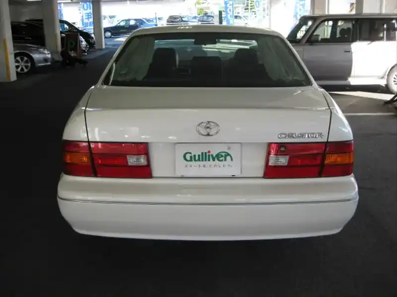 カタログ画像：セルシオ（CELSIOR） Ａ仕様 ｅＲバージョン装着車 1998年8月 GF-UCF20 4000cc ホワイトパールマイカトーニングＧ 燃費8.5km / l  バック