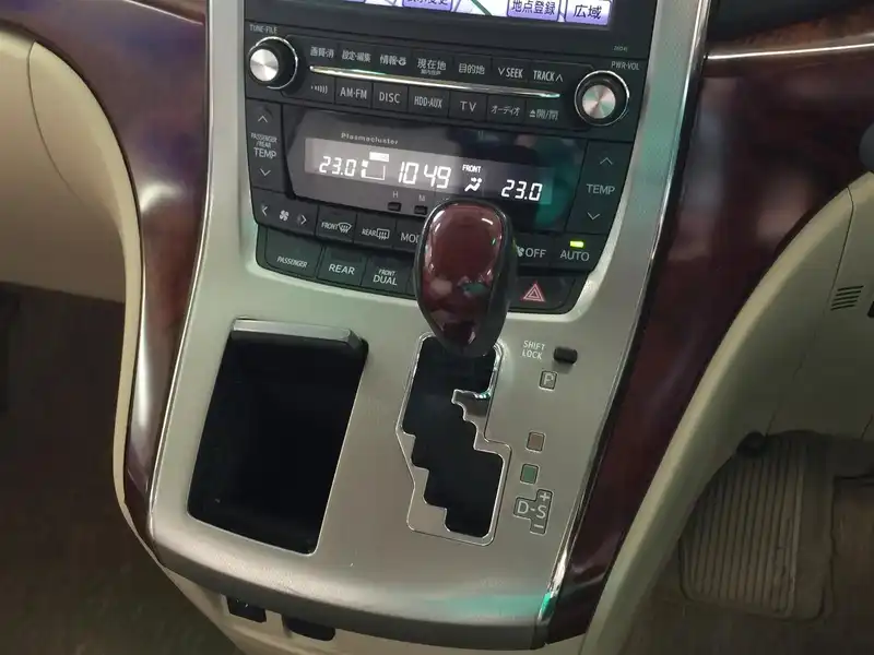 カタログ画像：アルファード（ALPHARD） ３５０Ｇ 2008年5月 DBA-GGH25W 3500cc ホワイトパールクリスタルシャイン 燃費9.1km / l  内装