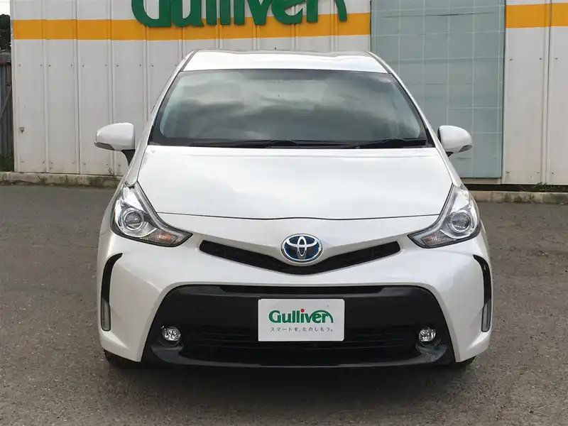 カタログ画像：プリウスα（PRIUS ALPHA） Ｇ 2017年12月 DAA-ZVW41W 1800cc ホワイトパールクリスタルシャイン 燃費26.2km / l フロント