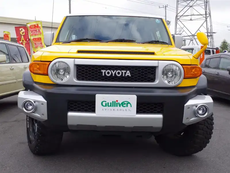 カタログ画像：ＦＪクルーザー（FJ CRUISER） オフロードパッケージ 2010年12月 CBA-GSJ15W 4000cc ツートーン イエロー 燃費8.4km / l  フロント