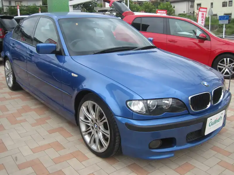 カタログ画像：３シリーズ（3 SERIES） ３１８ｉ Ｍスポーツ リミテッド 2003年11月 GH-AY20 2000cc エストリル・ブルー・メタリック 燃費10.8km / l  メイン