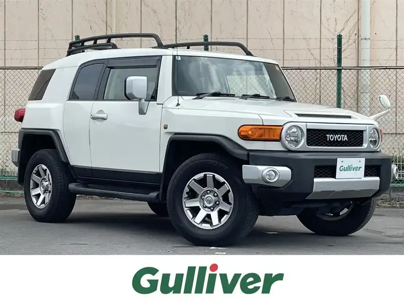 本店は トヨタハイラックスサーフFJクルーザープラド中古