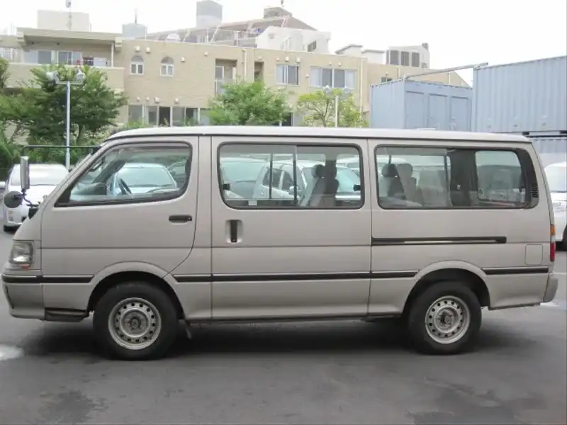 カタログ画像：ハイエースワゴン（HIACE WAGON） グランドキャビンＸ ４ＷＤ（ロング） 1998年8月 KD-KZH116G 3000cc ウォームグレーパールメタリック 外装