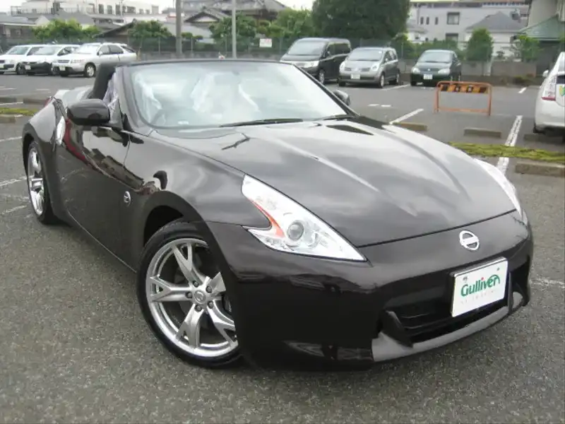 カタログ画像：フェアレディＺ（FAIRLADY Z） ロードスターバージョンＳＴ 2010年11月 CBA-HZ34 3700cc ダイヤモンドブラック（Ｐ） 燃費9.4km / l  メイン