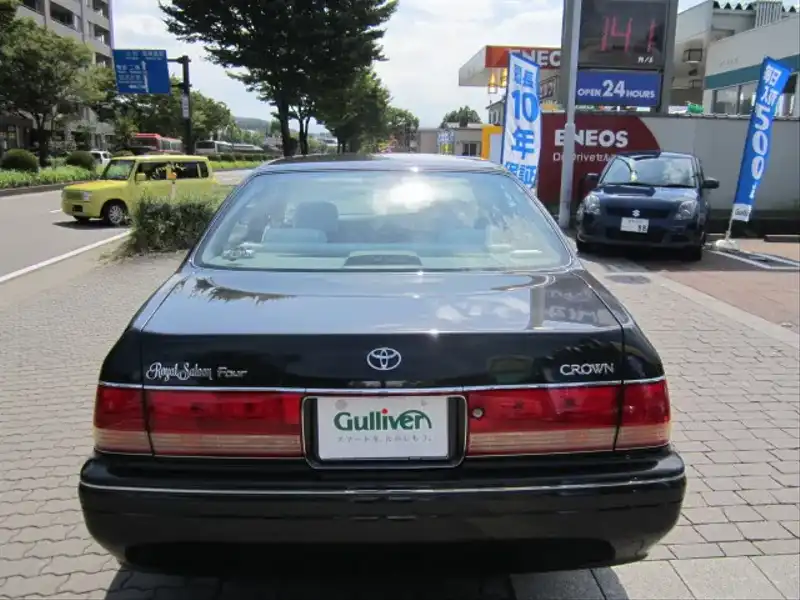 カタログ画像：クラウン（CROWN） ロイヤルサルーンＦｏｕｒ アニバーサリーパッケージ 1999年4月 GF-JZS157 3000cc 燃費7.9km / l  バック