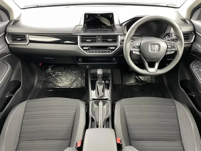 カタログ画像：ＷＲ－Ｖ（WR-V） Ｚ 2025年3月 5BA-DG5 1500cc プラチナホワイト・パール 燃費16.2km / l 内装