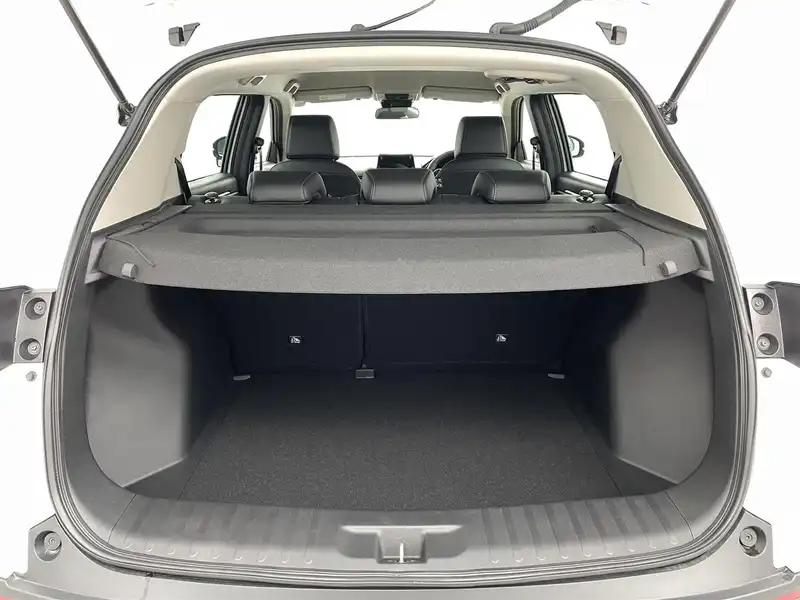 カタログ画像：ＷＲ－Ｖ（WR-V） Ｚ 2025年3月 5BA-DG5 1500cc プラチナホワイト・パール 燃費16.2km / l 内装