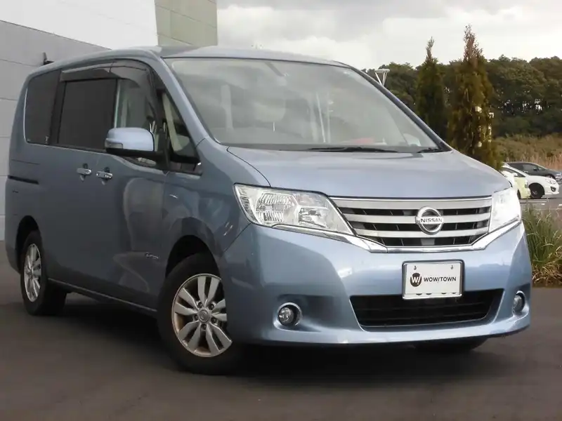 カタログ画像：セレナ（SERENA） ２０Ｇ Ｓ－ハイブリッド 2012年8月 DAA-HC26 2000cc クリスタルミスト（Ｍ） 燃費15.2km / l メイン（その他）