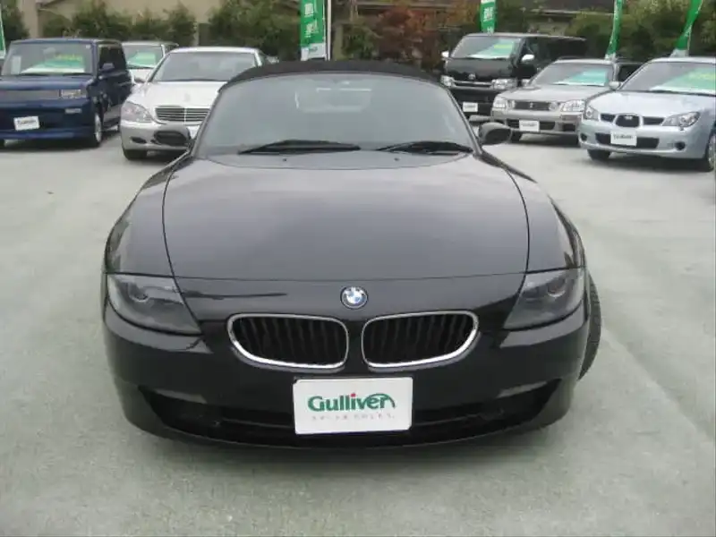 カタログ画像：Ｚ４（Z4） ロードスター２．５ｉ 2006年4月 ABA-BU25 2500cc ブラック・サファイア（メタリック・カラー） 燃費10.2km / l  フロント