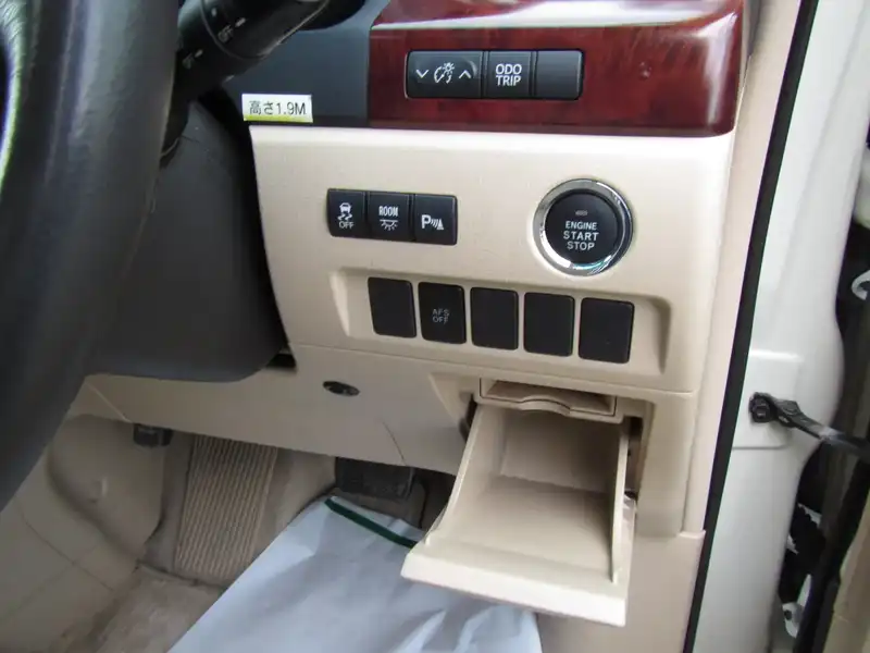 カタログ画像：アルファード（ALPHARD） ３５０Ｘ 2008年5月 DBA-GGH20W 3500cc ゴールドパールクリスタルシャイン 燃費9.5km / l  内装