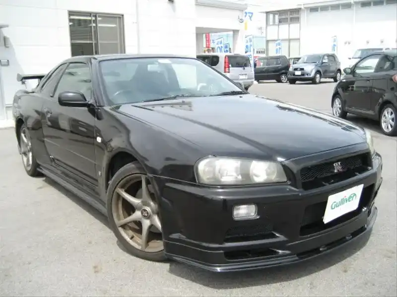 カタログ画像：スカイライン（SKYLINE） ＧＴ－Ｒ Ｖスペック 1999年1月 GF-BNR34 2600cc ブラックパール 燃費8.1km / l  メイン（その他）