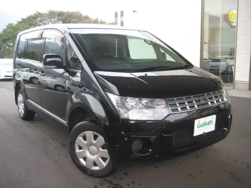 カタログ画像：デリカＤ：５（DELICA D:5） Ｃ２ Ｍ 2009年1月 DBA-CV5W 2400cc ブラックマイカ メイン