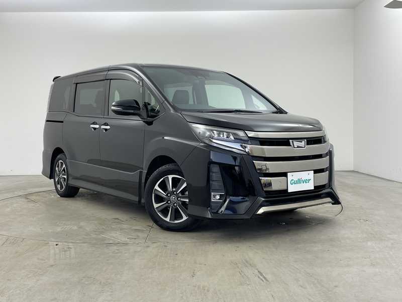 ノア（トヨタ）の2018年式（平成30年式）の中古車を検索｜【中古車の