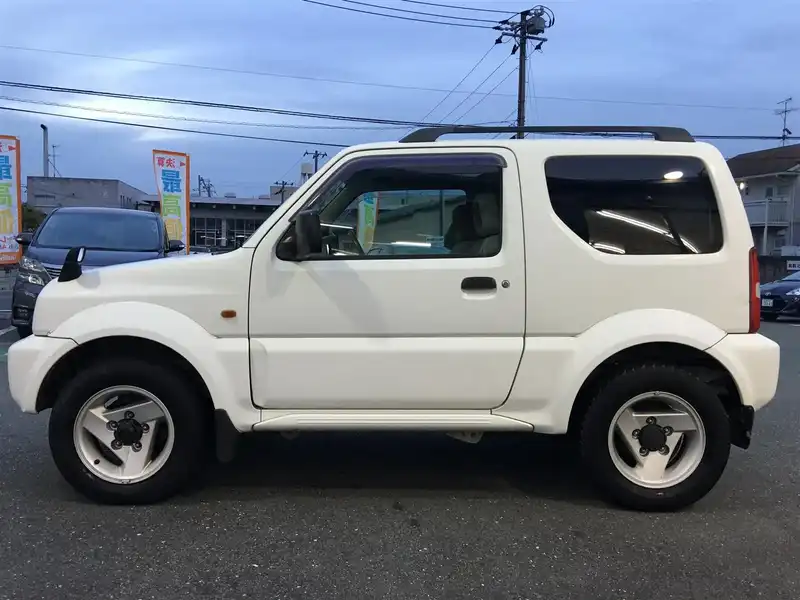 カタログ画像：ジムニーワイド（JIMNY WIDE） ＪＺ 1998年1月 GF-JB33W 1300cc スペリアホワイト 燃費13.4km / l  外装