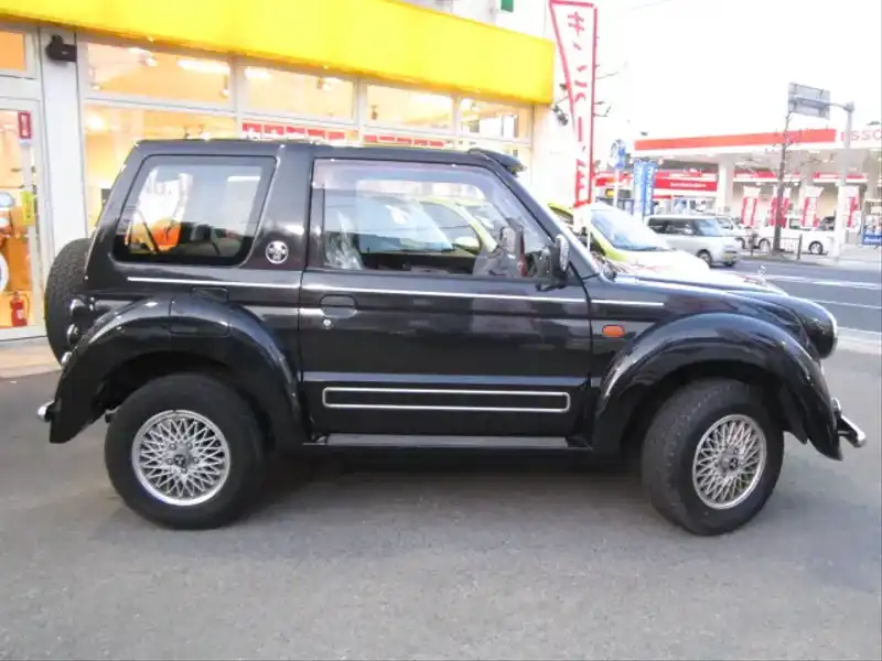 4007922 | カタログ画像：パジェロジュニア（PAJERO JR） フライング パグ 1997年9月 E-H57A 1100cc アーマーチャコールグレイ 外装